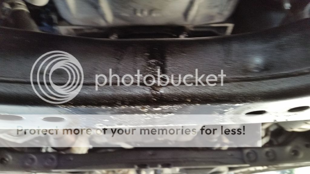 Cam Tower oil leak in new 2015s? Toyota Tundra Discussion Forum